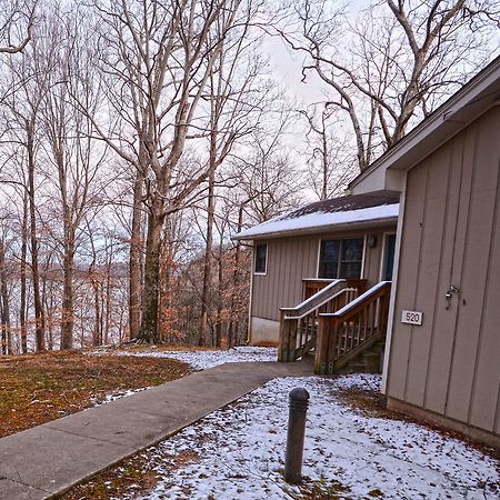 Lake Cumberland State Resort Park Jamestown Exterior foto